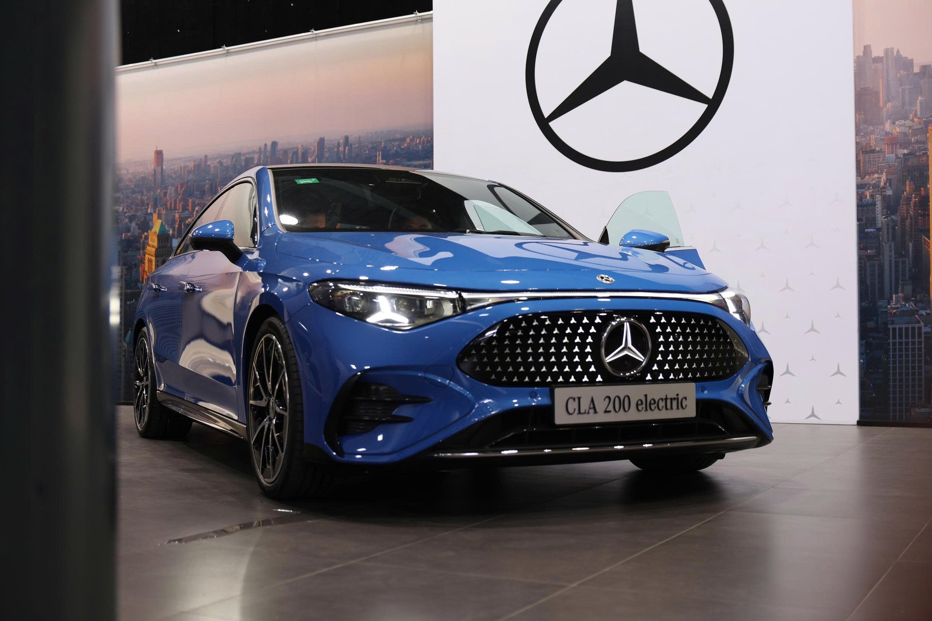 Mercedes CLA 200 Electric