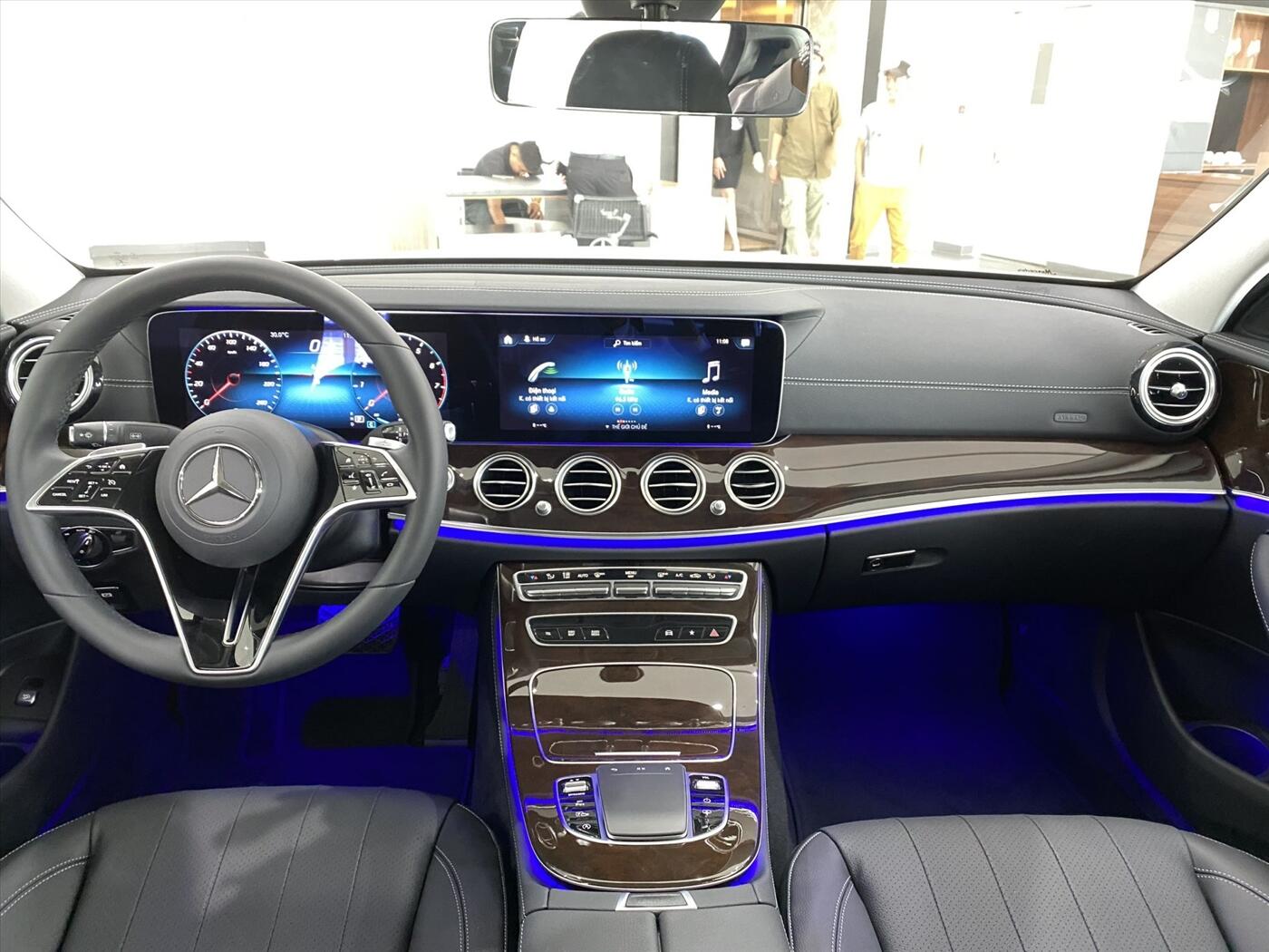 Mercedes-Benz E200 Exclusive 2022