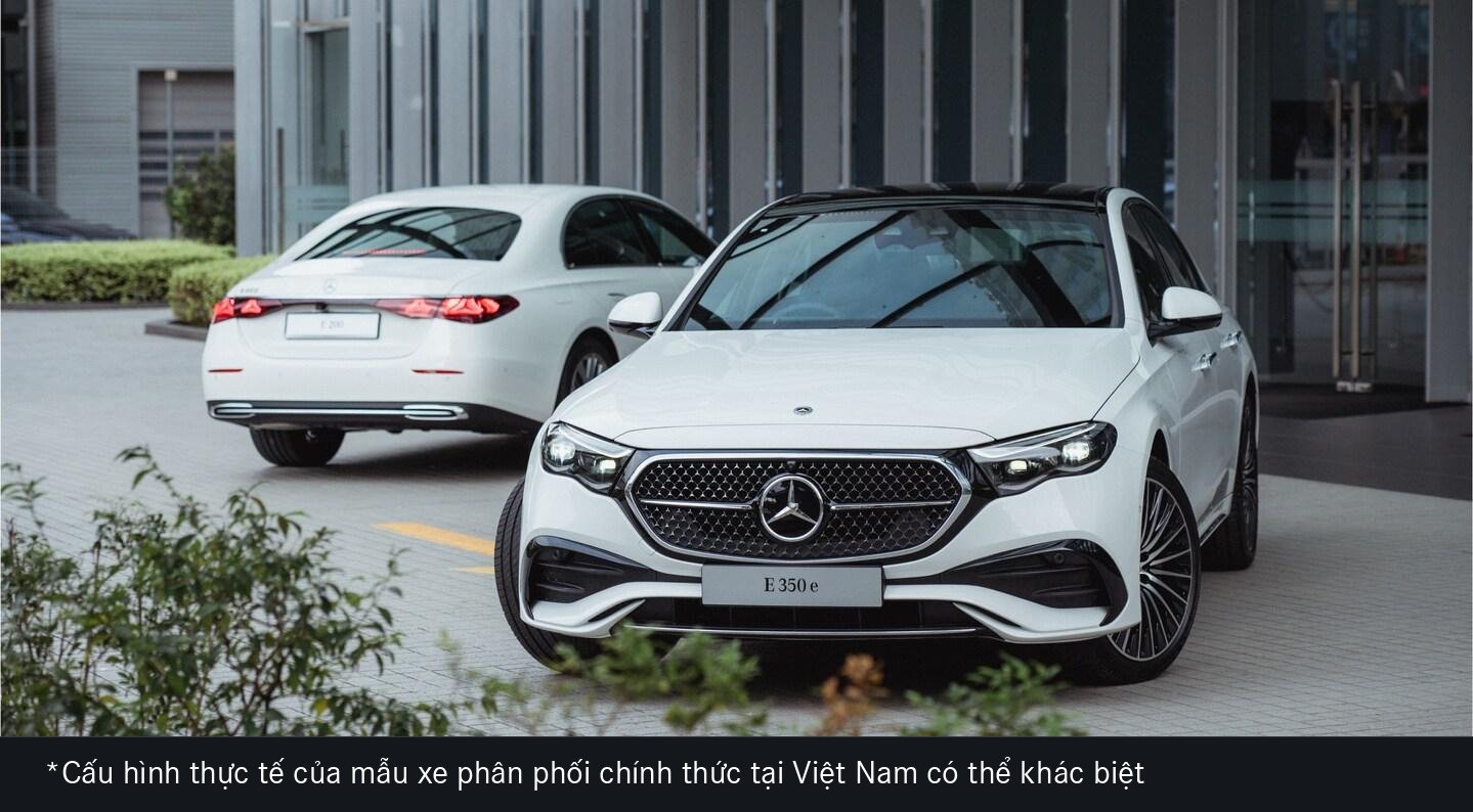 Phần đầu xe Mercedes-Benz E 350 e nổi bật với thiết kế mặt ca-lăng đặc trưng kết hợp cụm đèn pha sắc sảo, mang lại diện mạo vừa sang trọng vừa hiện đại.