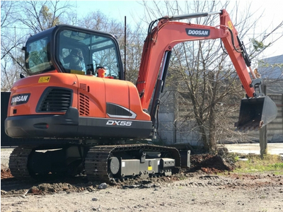Máy xúc đào doosan mini DX55-5B