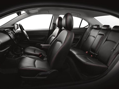 Mitsubishi Attrage MT