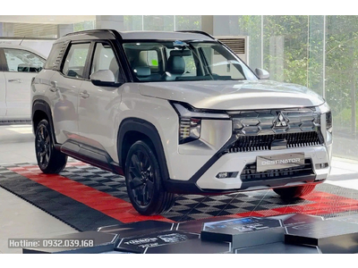 Hình ảnh xe Mitsubishi Destinator Premium màu Trắng