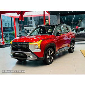 Mitsubishi Destinator Ultimate phiên bản cao cấp màu Đỏ