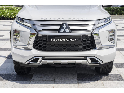 New Mitsubishi Pajero Sport Diesel 4x4 AT