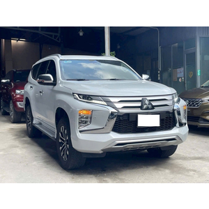 Mitsubishi Pajero Sport máy dầu 2 cầu đã qua sử dụng