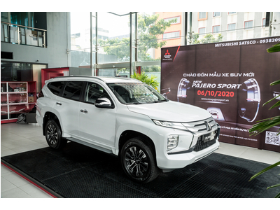 Mitsubishi Pajero Sport Dầu 4X2 AT