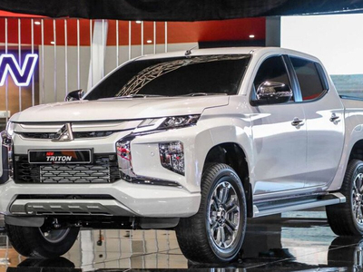 Mitsubishi Triton 4x2 AT Mivec