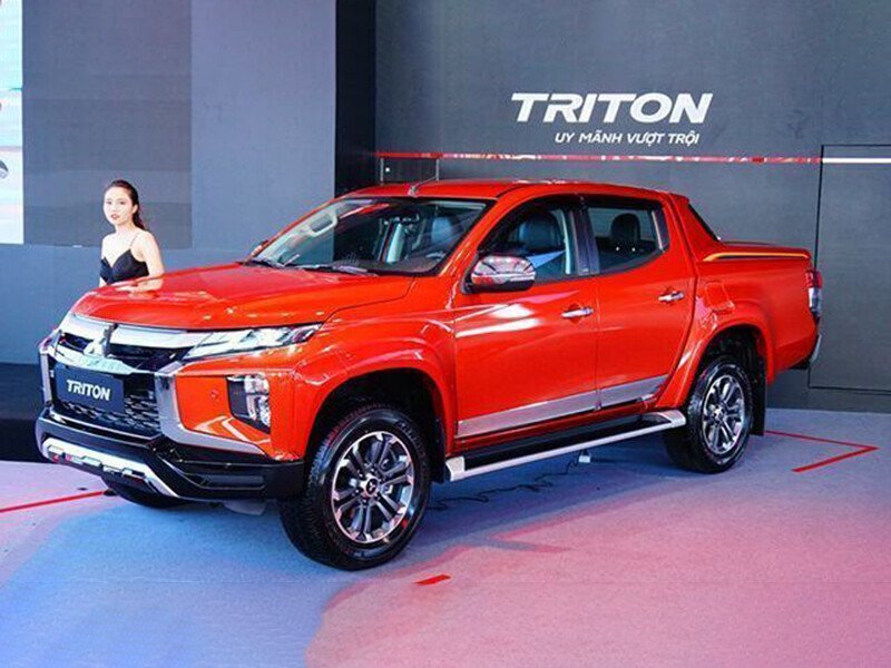 Mitsubishi Triton 4x2 AT Mivec (Euro 5)