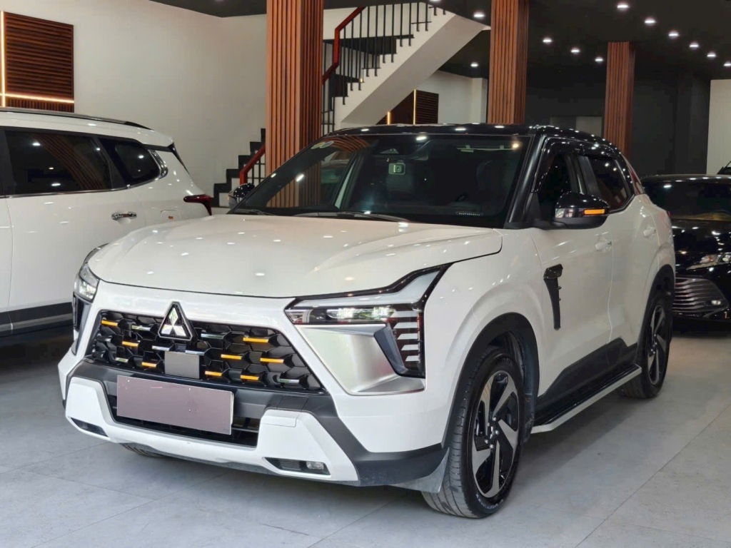 Mitsubishi Xforce 2024 Phiên bản Ultimate đã qua sử dụng LƯỚT