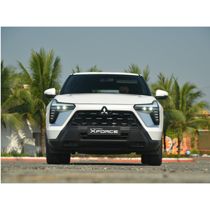 Mitsubishi Xforce GLX