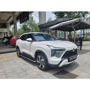 Mitsubishi Xforce Premium màu trắng 2024 siêu lướt