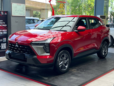 Mitsubishi Xforce GLX