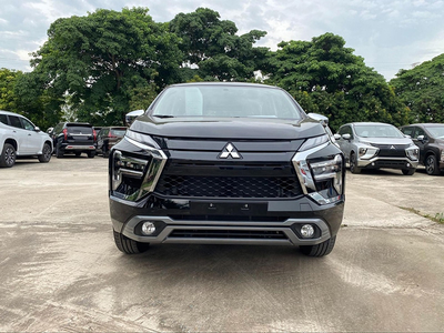 Mitsubishi Xpander AT premium