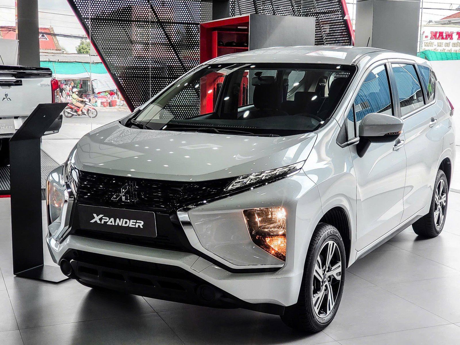 Mitsubishi Xpander MT