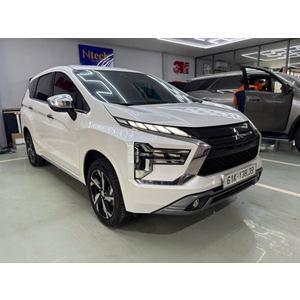 Xe lướt Mitsubishi Xpander Premium 2022 màu trắng