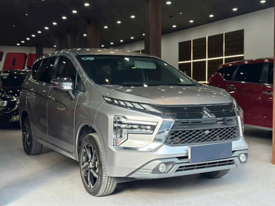 Mitsubishi Xpander Premium 2023 đã qua sử dụng màu nâu