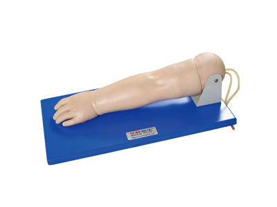 Mô hình chọc dò tĩnh mạch ở trẻ em