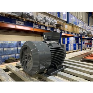 Motor 3 pha 5,5kW 7,5HP 4 cực vỏ gang Trung Quốc