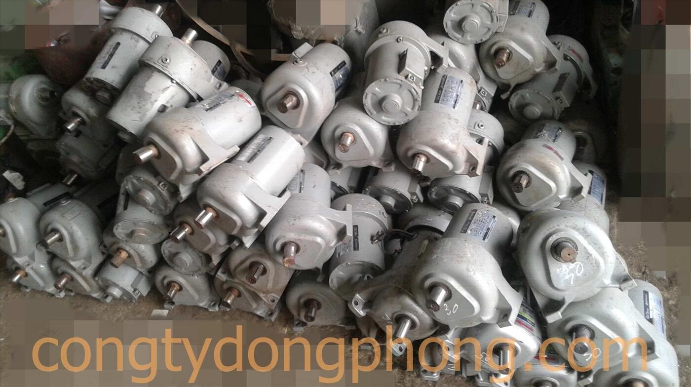 Motor giảm tốc nhật bãi