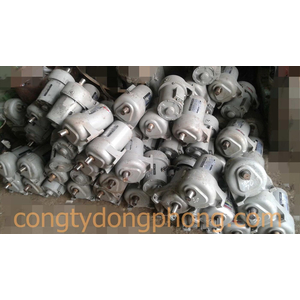 Motor giảm tốc nhật bãi