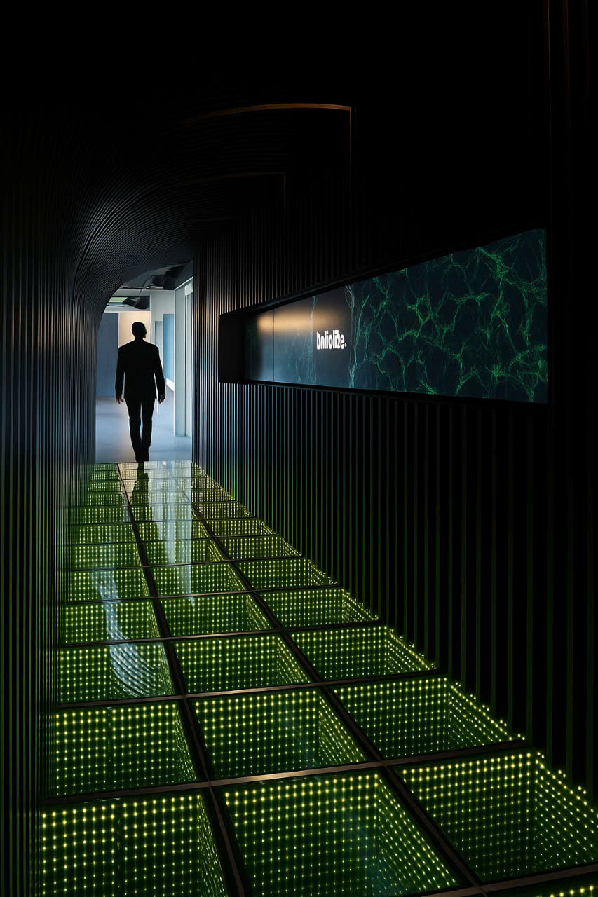 DỊCH VỤ SẢN XUẤT LOGO GƯƠNG VÔ CỰC THEO YÊU CẦU TẠI HÀ NỘI & HCM