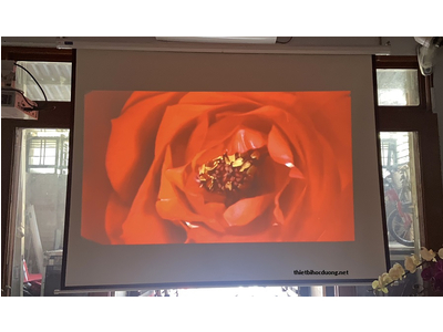 Máy Chiếu Tích Hợp Hệ Điều Hành BenQ EW600