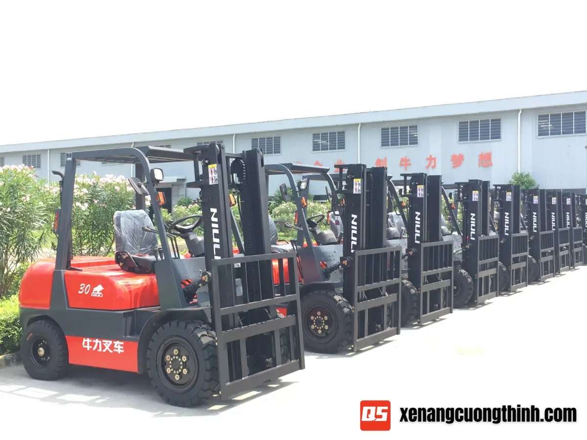 Mua xe nâng dầu 3 Tấn Chính hãng - Giá tốt nhất tại Cường Thịnh