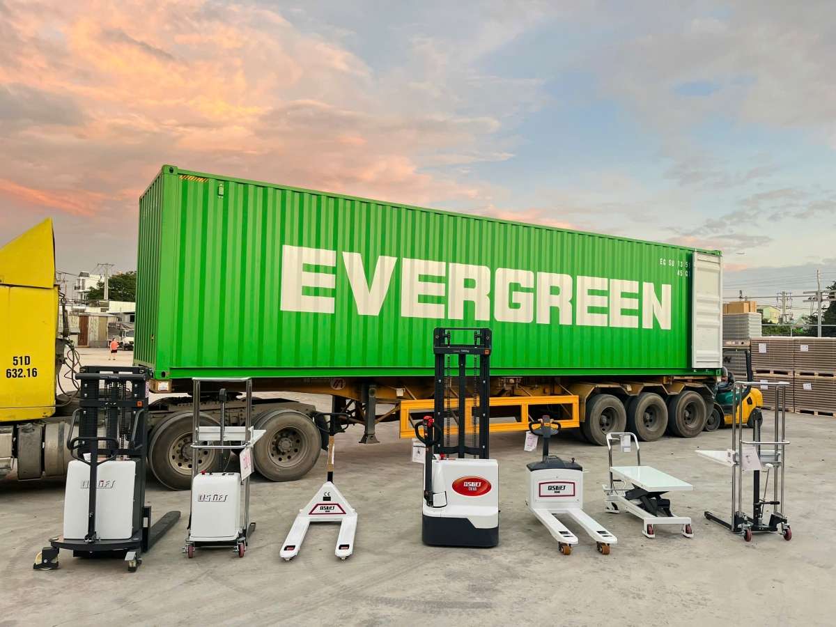 Mua xe nâng điện chính hãng tại Cường Thịnh