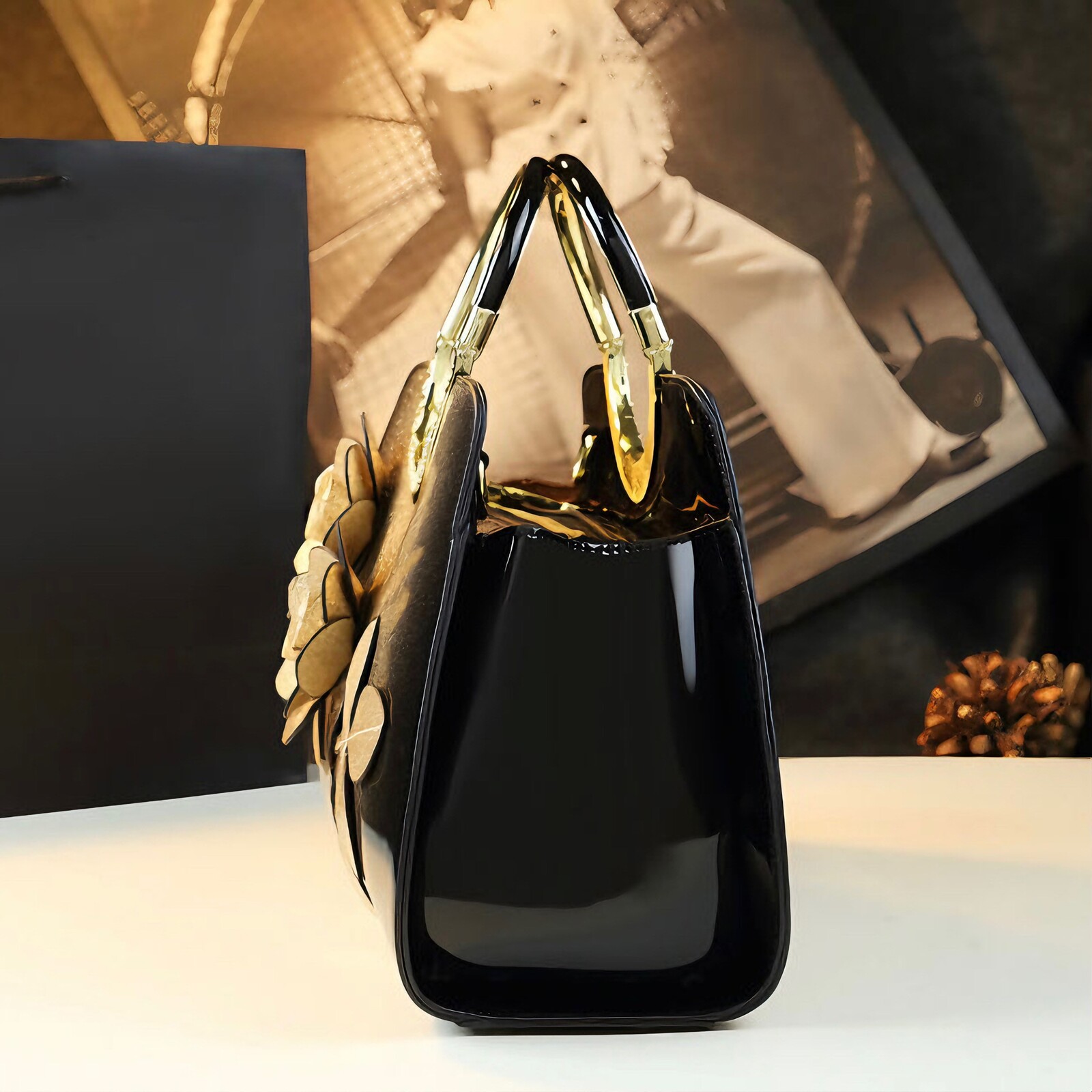 TÚI NỮ DA BÓNG DECO HOA NỔI MUSHIHAN 2323 CHÍNH HÃNG