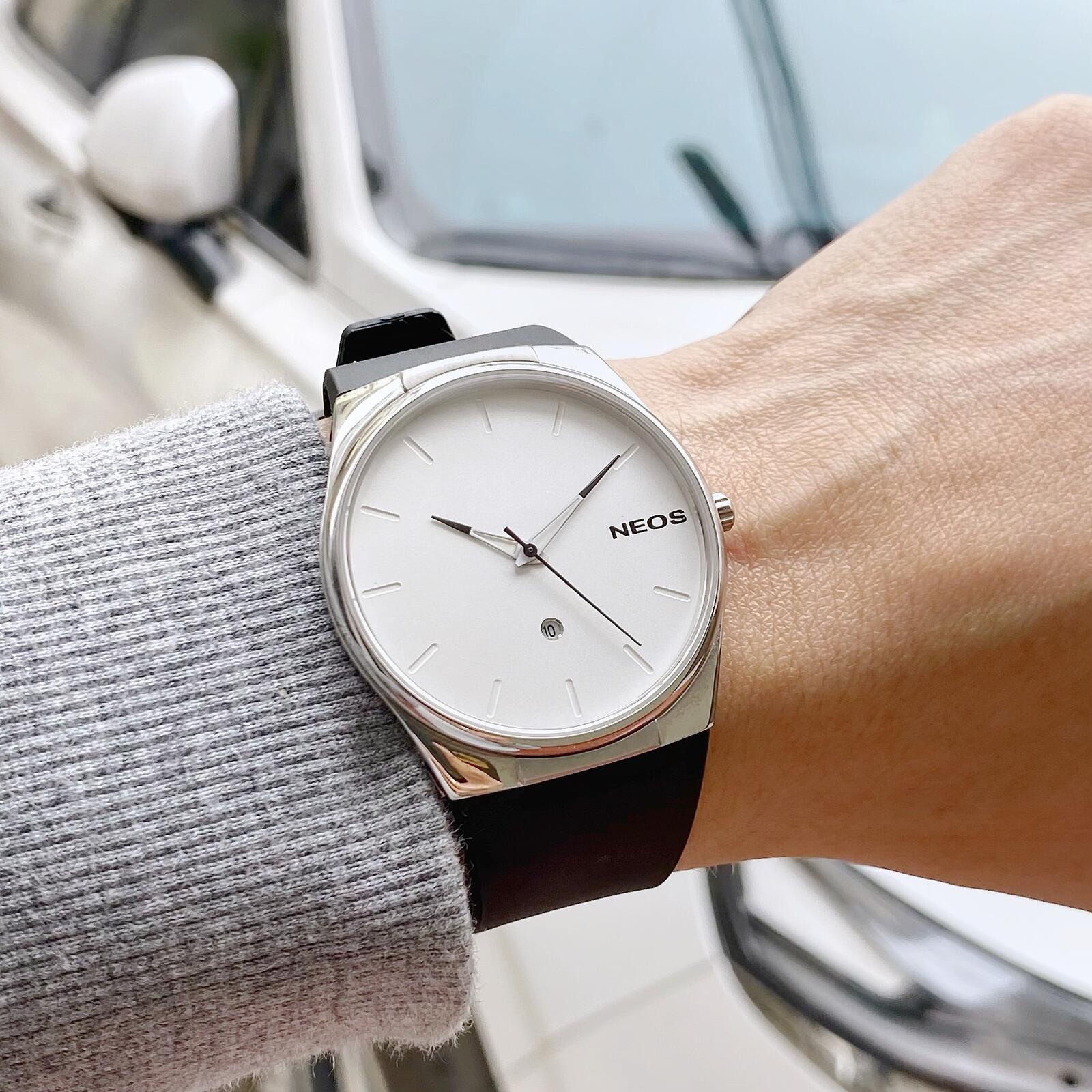 Đồng hồ Neos N-40713M Dây Cao Su Non