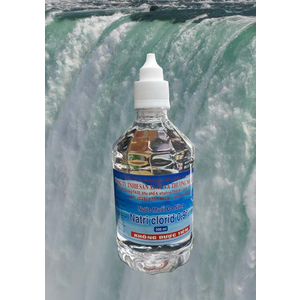 Nước muối sinh lý Nam Hà Natri Clorid 0.9% 500 ml