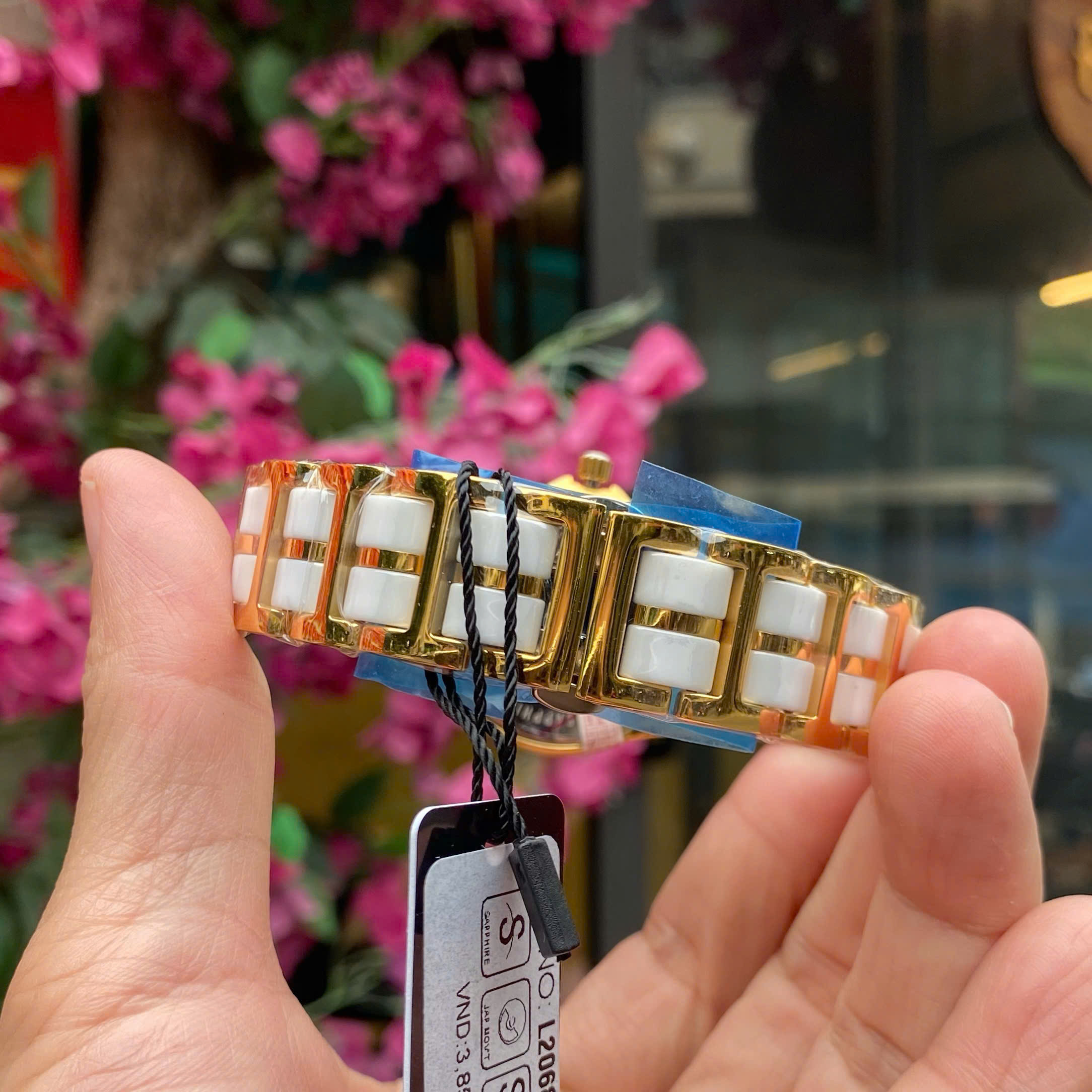 Neos N-20688LA-C: Tuyệt Tác Moonphase – Khi Trăng Sao Ngự Trị Trên Cổ Tay Phái Đẹp