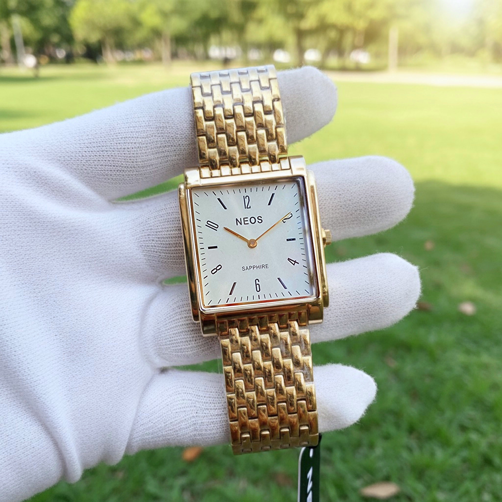 NEOS N-30905M - Đồng Hồ Nam Mặt Chữ Nhật Mạ Vàng, Kính Sapphire
