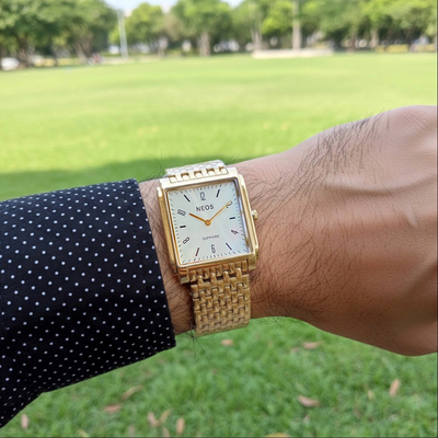 NEOS N-30905M - Đồng Hồ Nam Mặt Chữ Nhật Mạ Vàng, Kính Sapphire