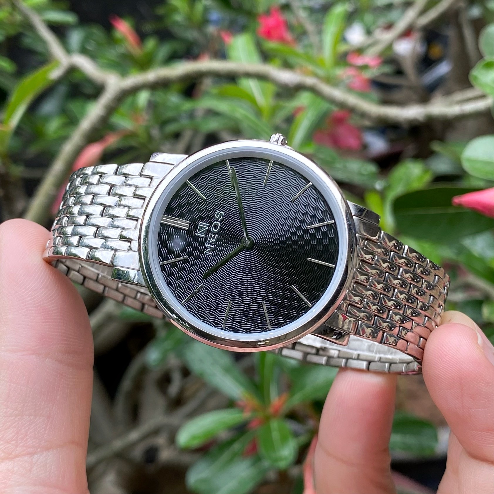 SIÊU MỎNG ĐỒNG HỒ NAM NEOS N-40577M