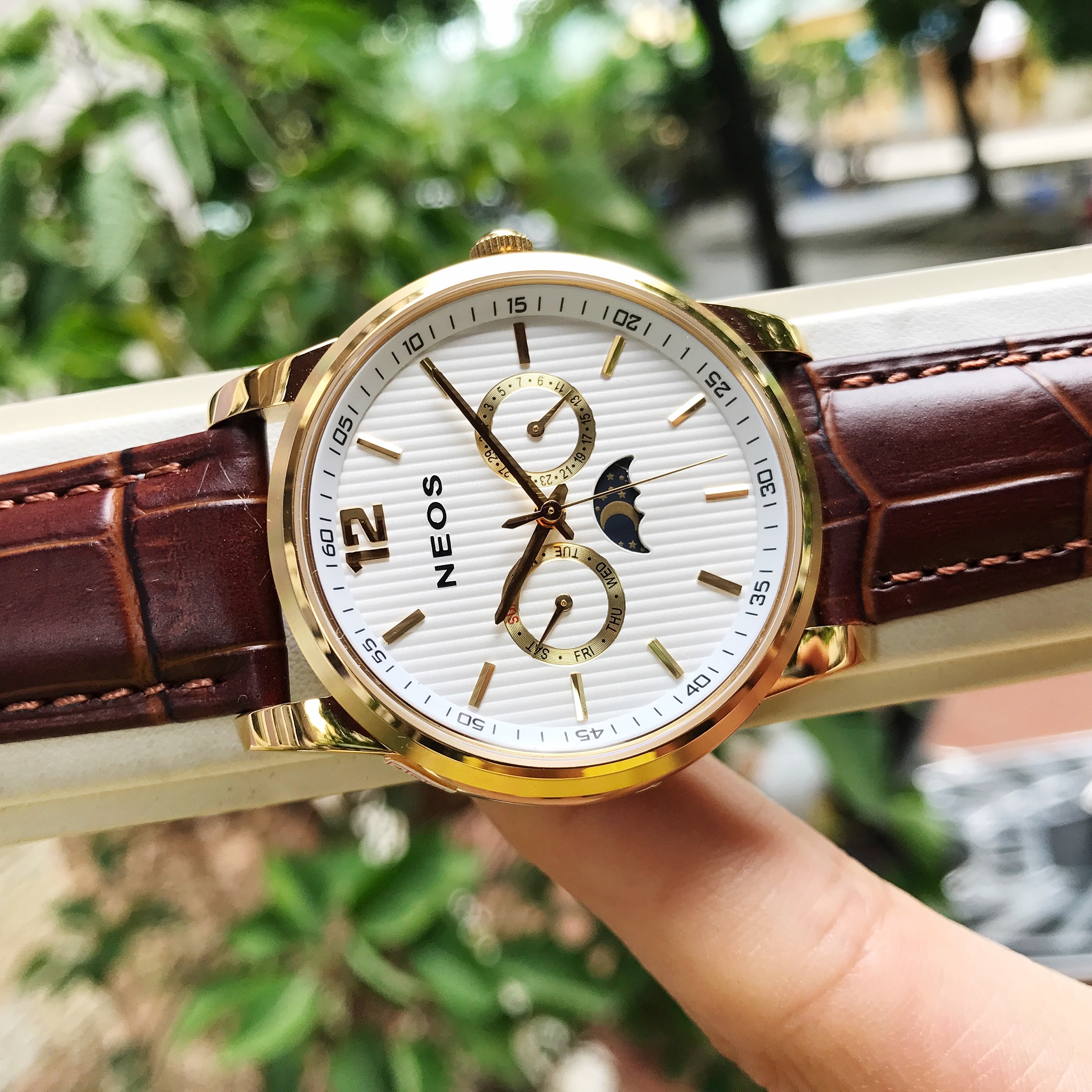 ĐỒNG HỒ NEOS DÂY THÉP LƯỚI N-40716M CHÍNH HÃNG