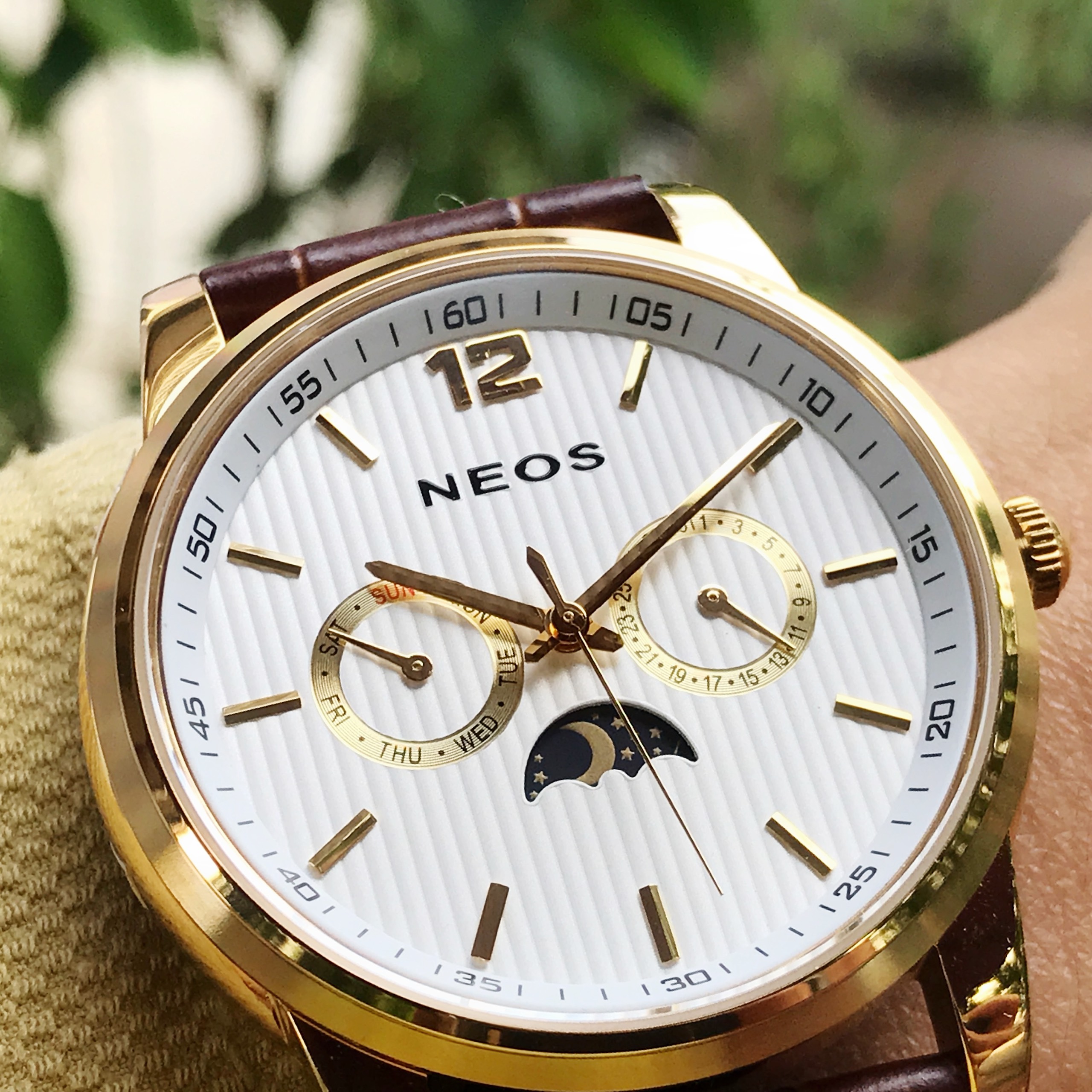 ĐỒNG HỒ NEOS DÂY THÉP LƯỚI N-40716M CHÍNH HÃNG