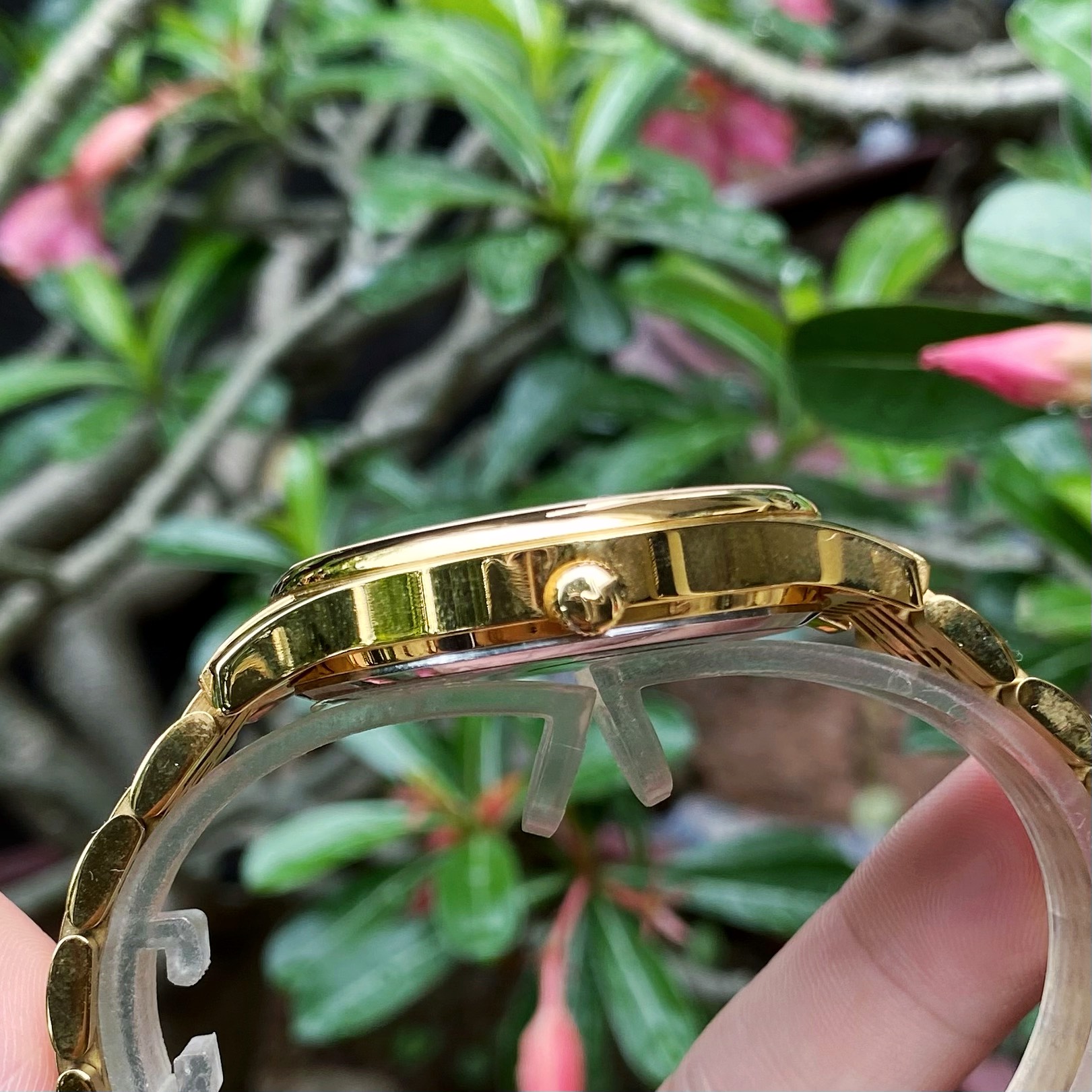 Đồng Hồ NEOS N-50558M 6 Kim Mặt Trắng | Kính Sapphire