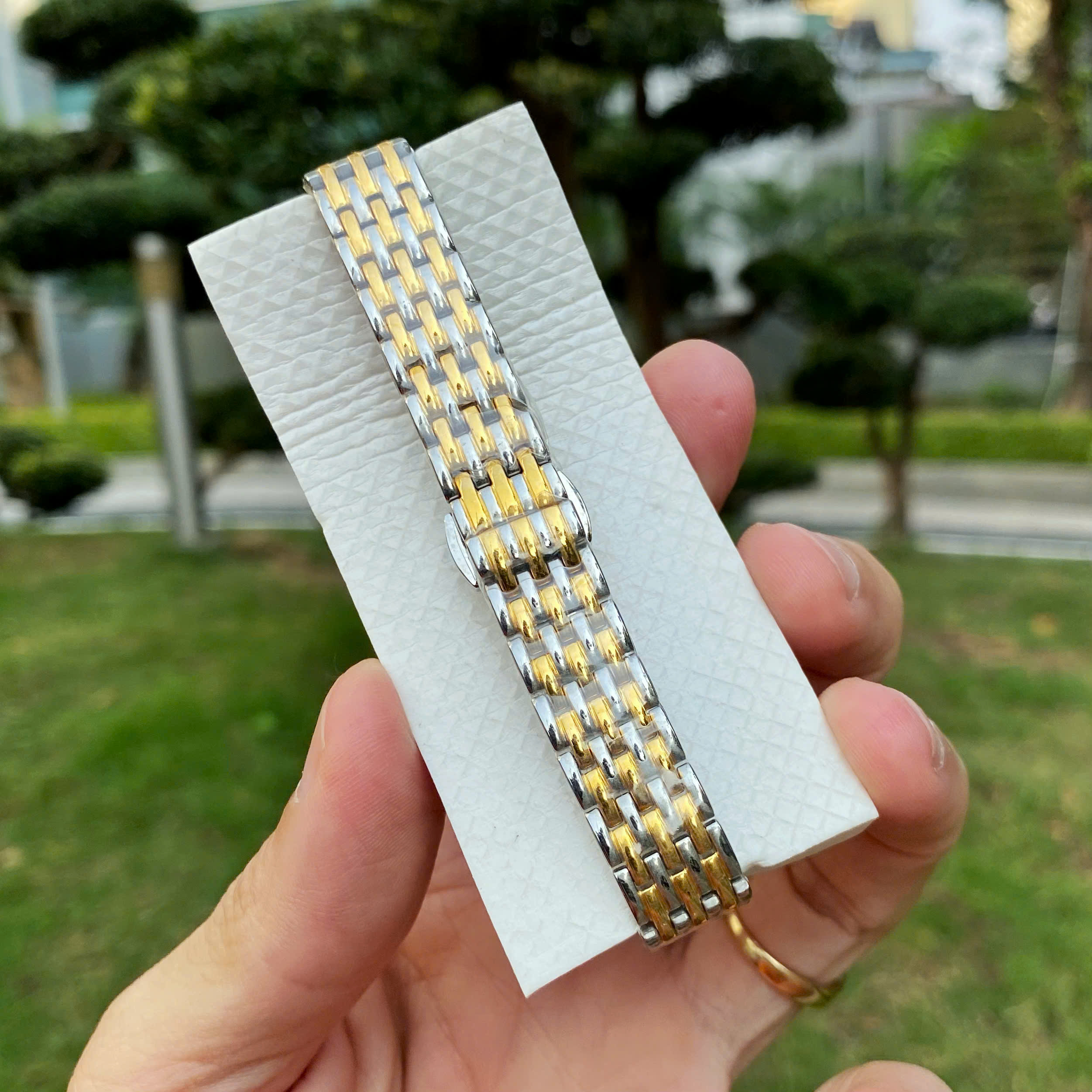 Đồng Hồ Nữ Siêu Mỏng Neos N-40577L Chính Hãng – Lựa Chọn Hoàn Hảo Cho Mẹ Bỉm Sữa và Dân Văn Phòng