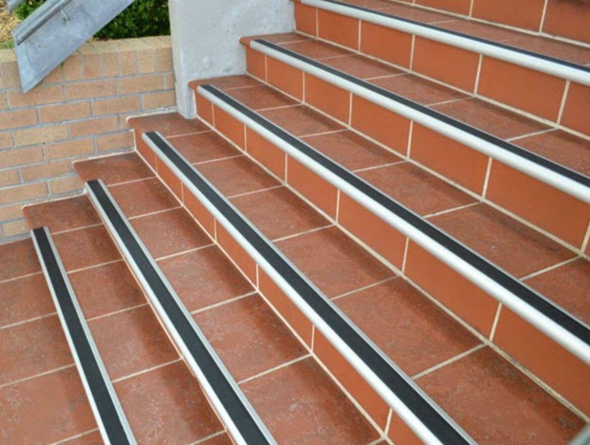 TỔNG KHO NẸP TRANG TRÍ, NẸP CHỐNG TRƠN TẠI ĐÀ NẴNG - HỒ CHÍ MINH - ĐÀ NẴNG