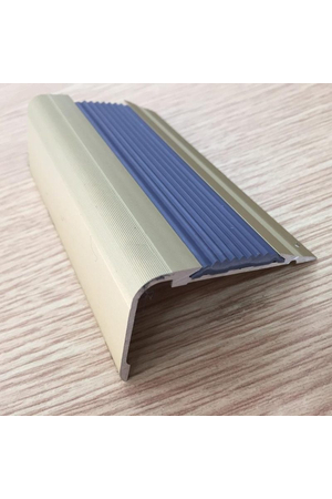 Nẹp L chống trơn trượt mặt cao su 3DW-N0001 HNM