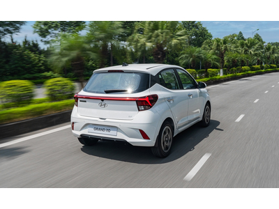 Hyundai-i10-giai-phong