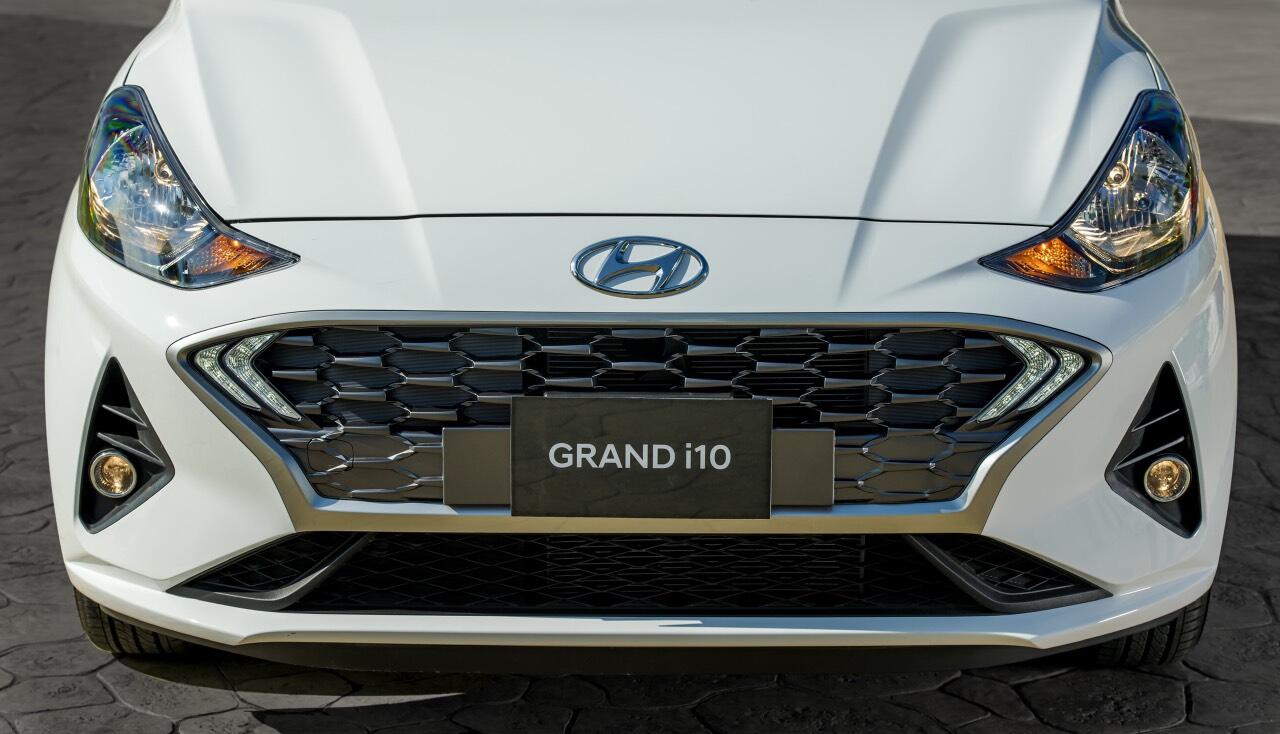 Hyundai Grand i10 Sedan 1.2 MT Tiêu chuẩn 2021