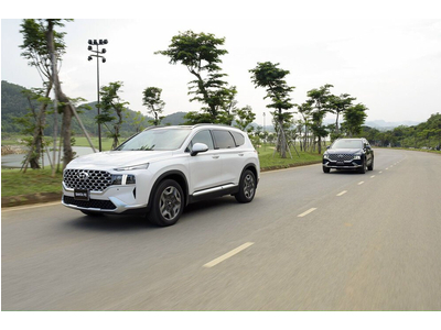 New Santa Fe 2.2 Dầu Đặc biệt