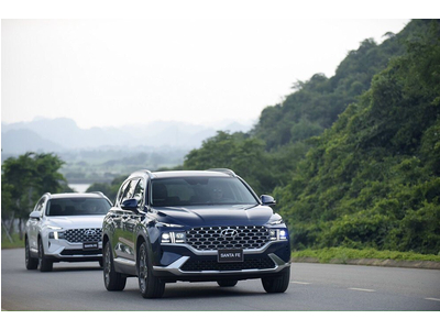 New Santa Fe 2.2 Dầu Tiêu chuẩn