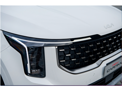 Kia New Carnival 2.2 D Luxury 8S