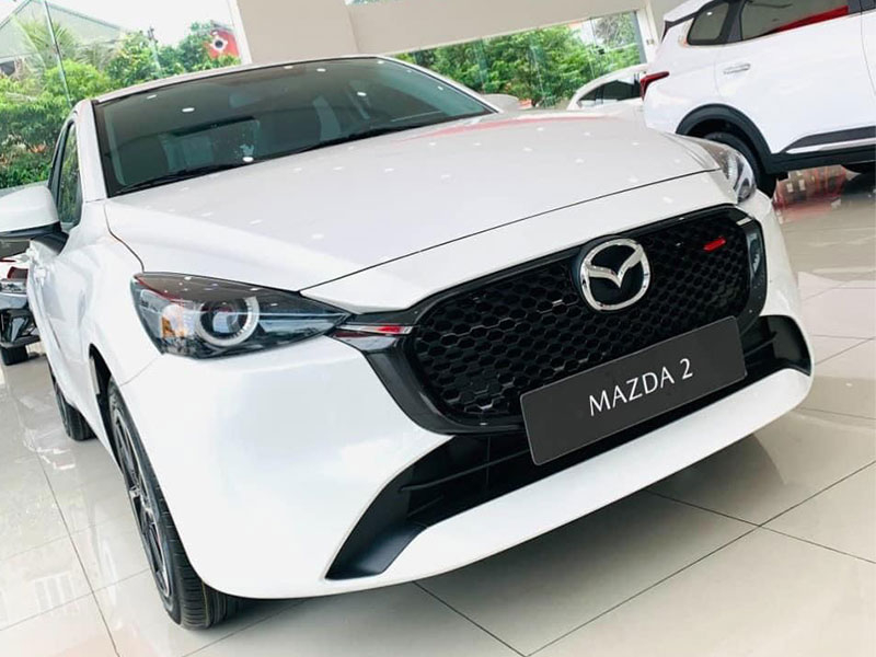 New Mazda 2 1.5 Luxury