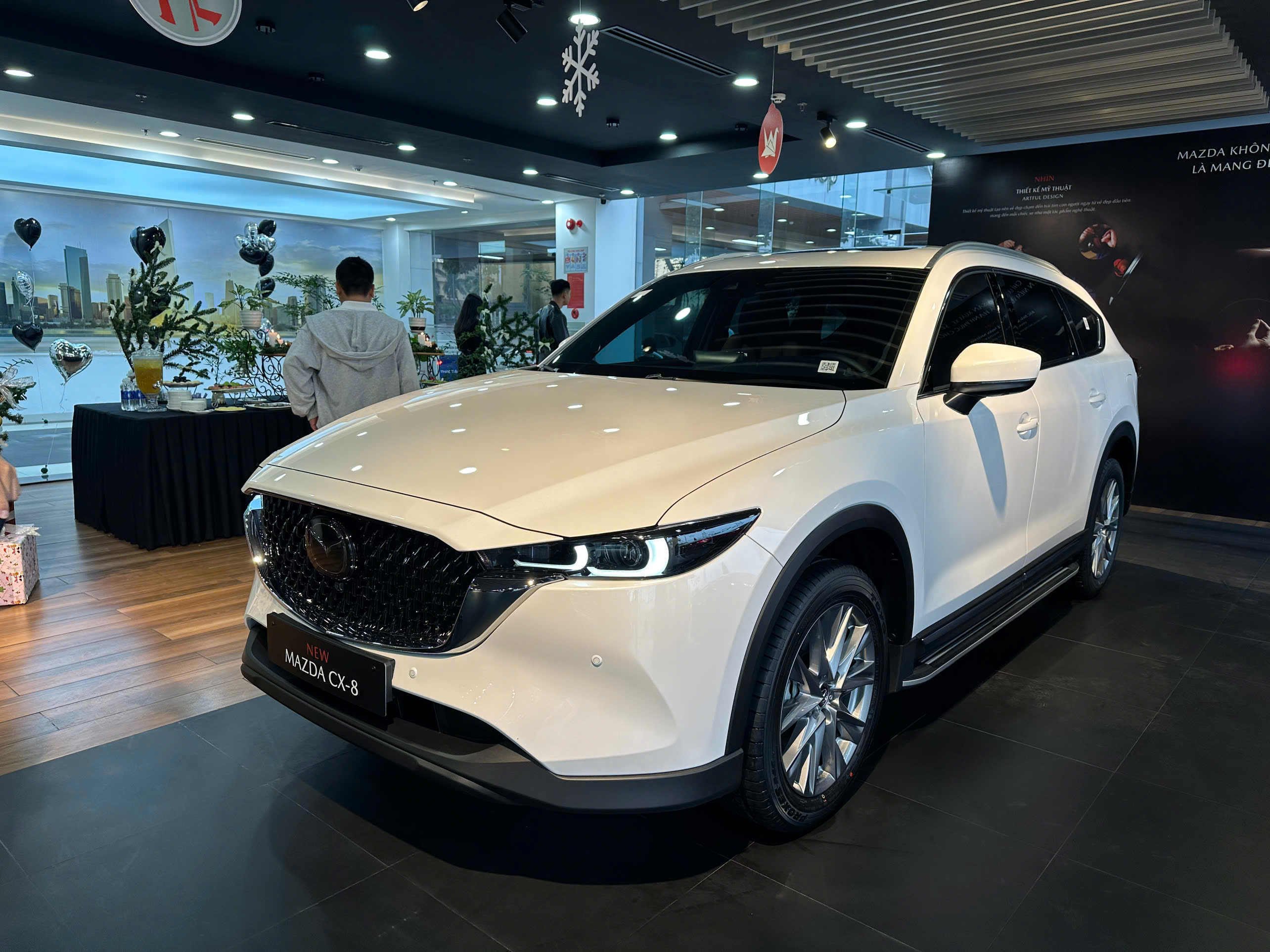 NEW MAZDA CX-8 LUXURY E5