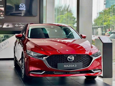 NEW MAZDA3 1.5 LUXURY ( E5 )