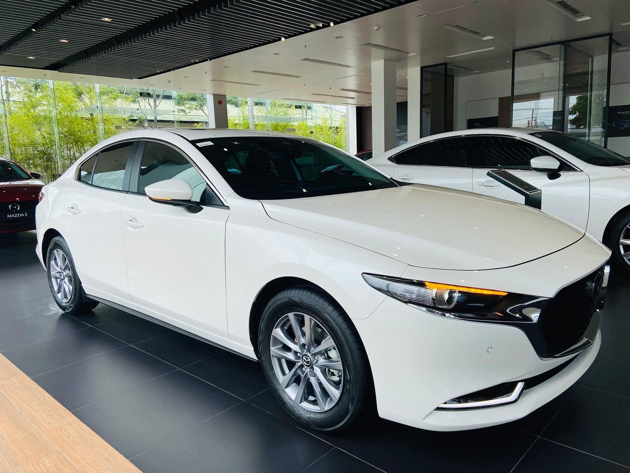 NEW MAZDA3 1.5L PREMIUM 2026